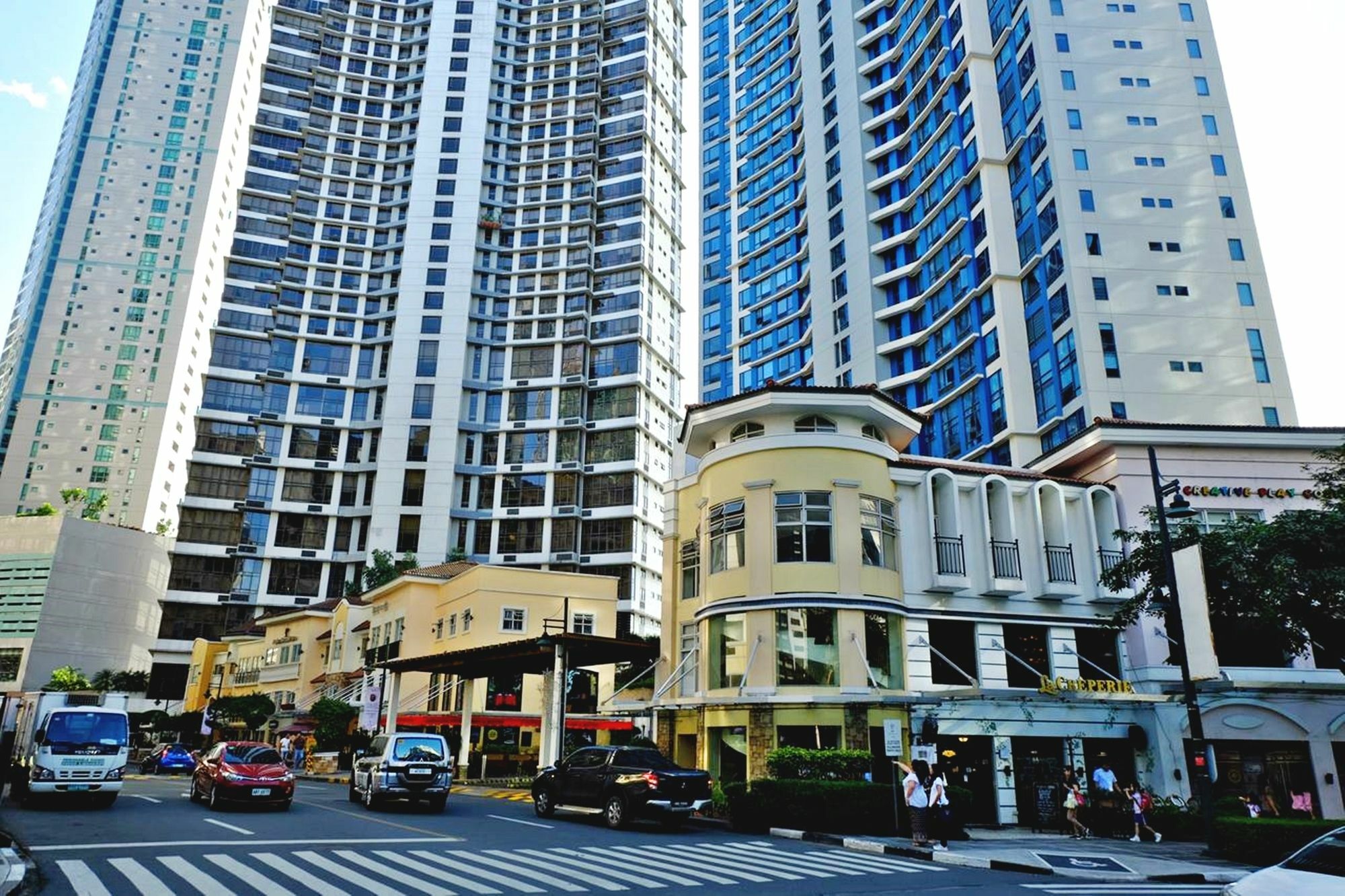 Bellagio Towers By Stays Ph Makati City Ngoại thất bức ảnh